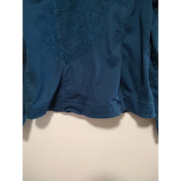 Chicos Size 2 Turquoise Blue Embroidered Long Sleeve Button Front Denim Jacket - Picture 7 of 12